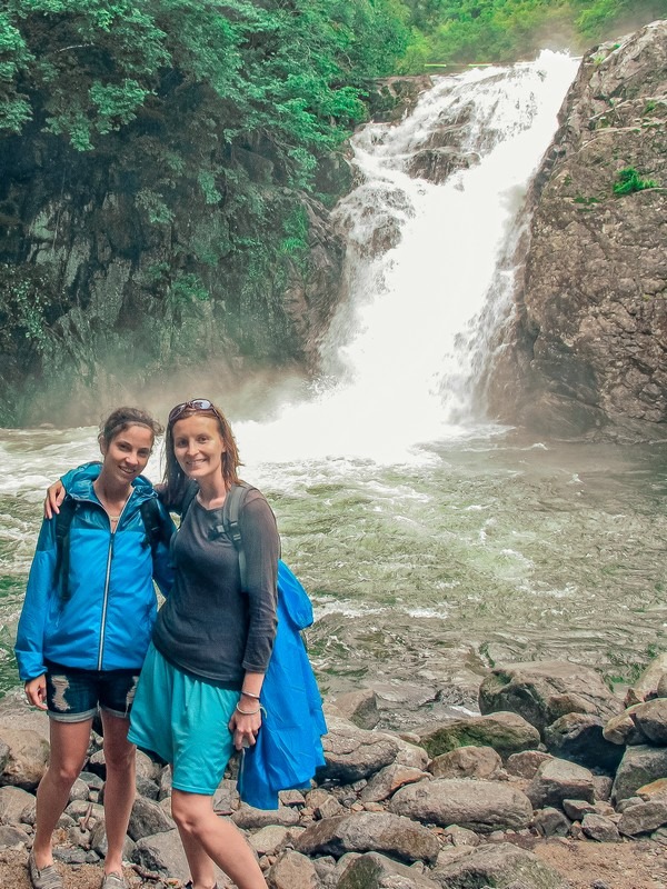  Yongchu waterfall (용추폭포), Hamyang-gun, Gyeongsangnam-do, Korea