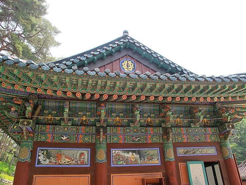 Seoul, Korea: Jingwansa Temple