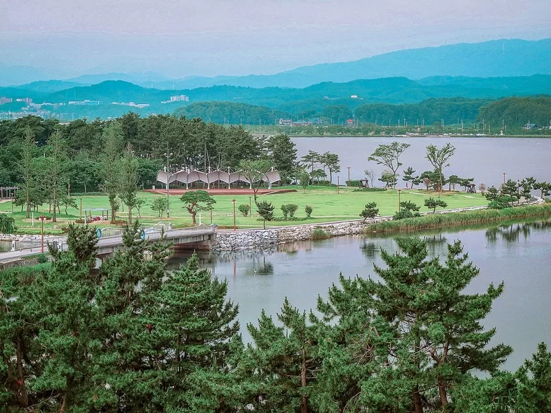 Gyeongpo Lake, Gyeongpo Beach, Gangneung, Korea; summer in Korea; Korean east coast