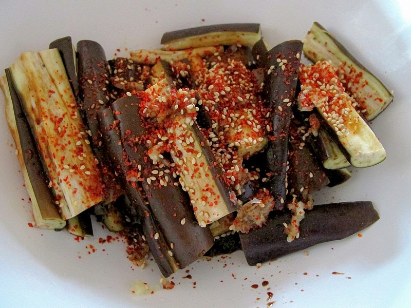 how to make Korean sesame eggplant (가지무침)