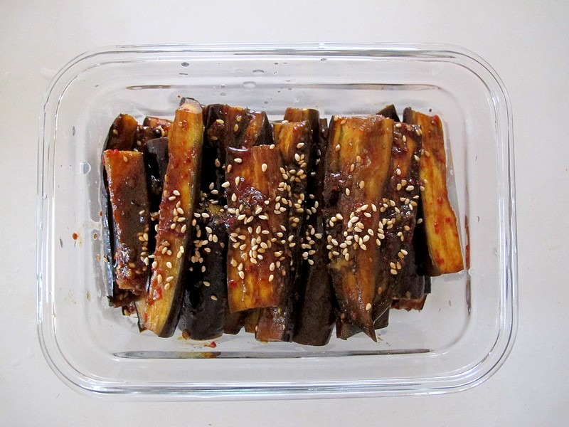 Korean Cooking: Eggplant Sidedish