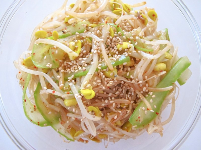 How to make Korean Sesame bean sprout side dish (콩나물무침)