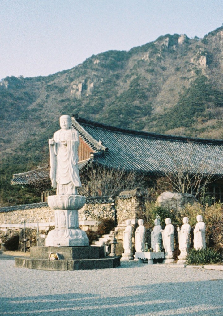 Fujica Film: Korean Temple