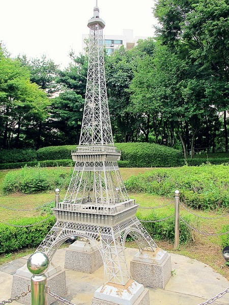 Paris Park, Mokdong, Seoul, Korea