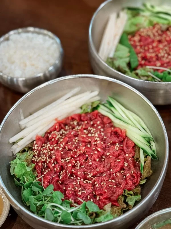 Buchon Yukhoe, Korean food, yukhoe, Korean steak tartare