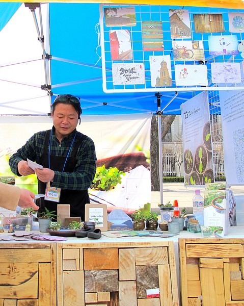 Gwanghwamun Flea Market, Seoul, Korea