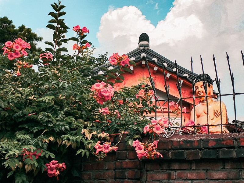 Bukchon Hanok Village, Seoul, Korea