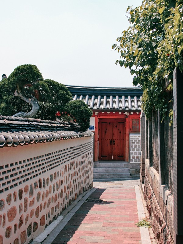 Bukchon Hanok Village, Seoul, Korea