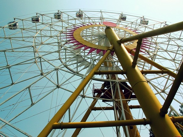 Gaya Land an Abandoned Amusement Park