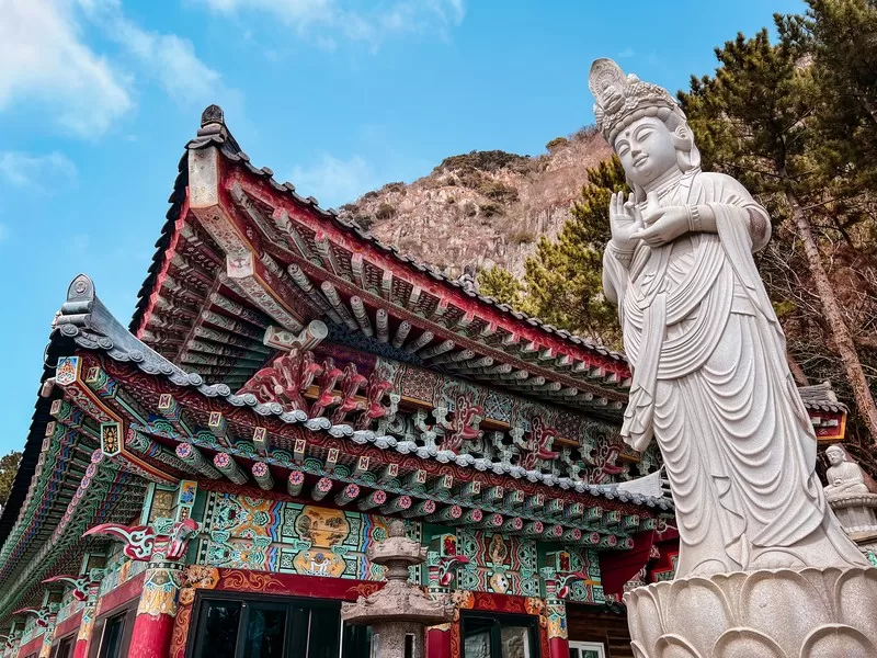 Sanbangsan (산방산), Bomunsa (보문사), Seogwipo-si, Jeju-do, Korea