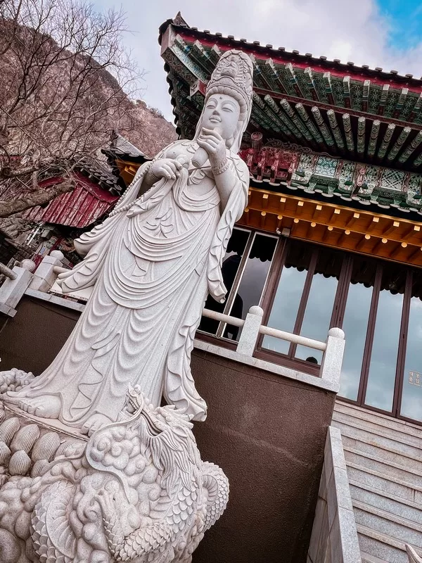Sanbangsan (산방산), Bomunsa (보문사), Seogwipo-si, Jeju-do, Korea
