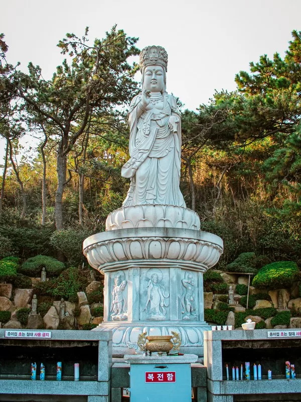 Haedong Yonggung Temple (해동용궁사), Busan, Korea