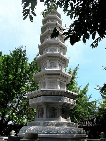 Busan, Korea: Haedong Yonggung Temple