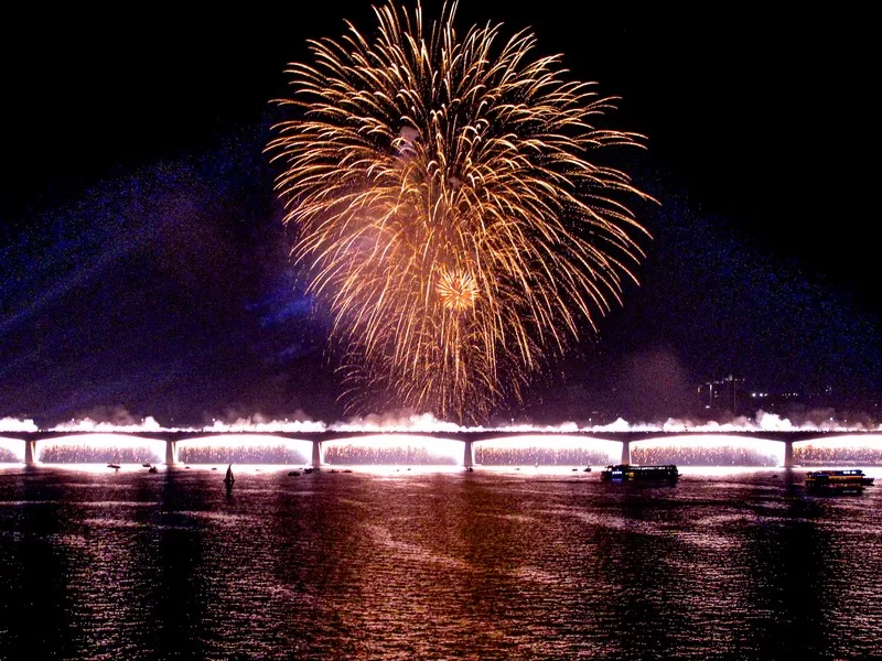 Seoul Fireworks Festival, Yeouido, Seoul, Korea