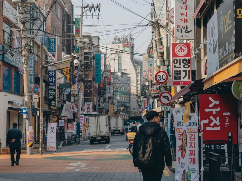 walking in Seoul, Korea