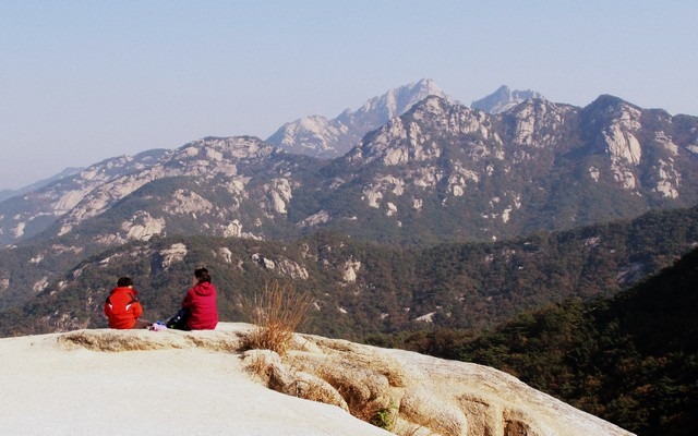 Bukhansan, Seoul: Autumn Hiking