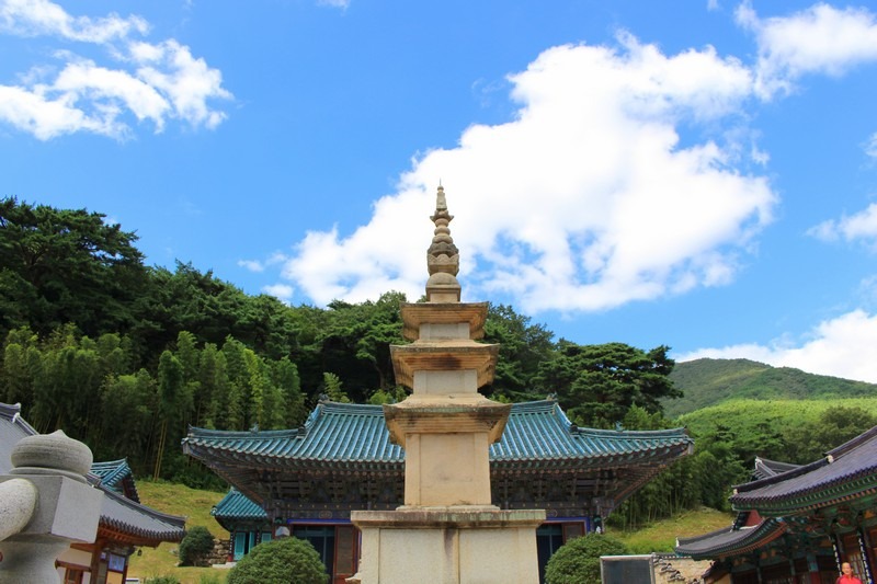 Ulsan, Korea: Seongnamsa Temple