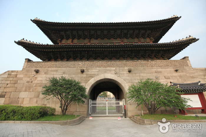 Heunginjimun Gate, Seoul, Korea