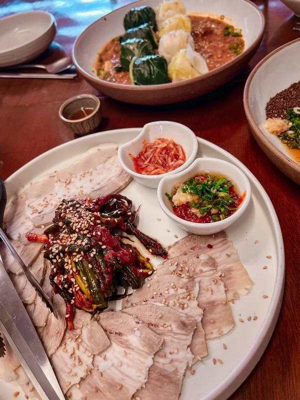 Jincheong Yujeom (진청유점) Yeonnam-dong, Seoul, Korea