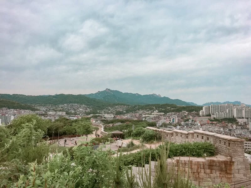 Seoul Fortress Wall, Seoul, Korea