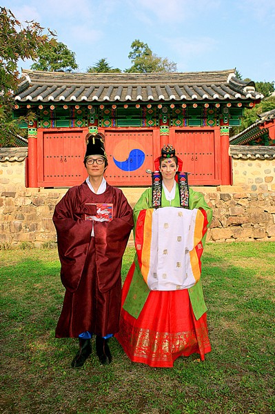 A Guide To A Traditional Korean Wedding Ceremony By A ...