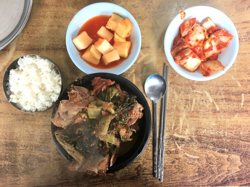 일등식당, Pork spine bone hangover soup, Mangwon-dong, Seoul, Korea