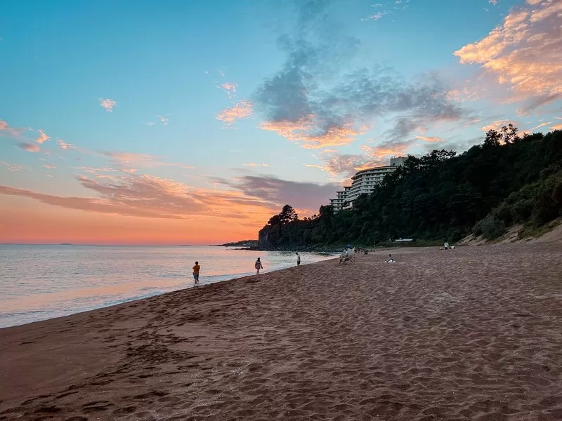 Jungmun Saekdal Beach
(중문색달해수욕장), Seogwipo-si, Jeju-do, Korea; Jeju beach; sunset