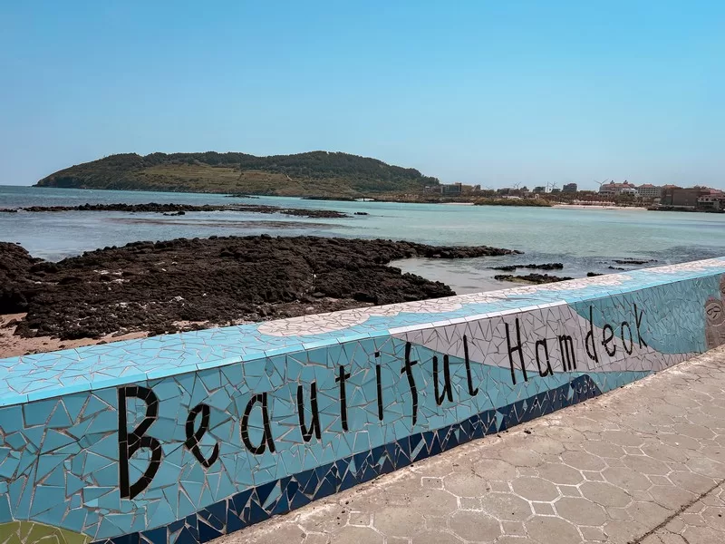 Hamdeok Beach (함덕해수욕장), Jeju-si, Jeju-do, Korea
