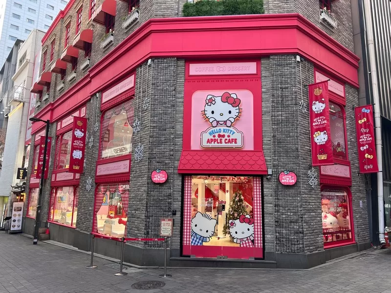 Hello Kitty Apple Cafe, Myeongdong, Seoul, Korea
