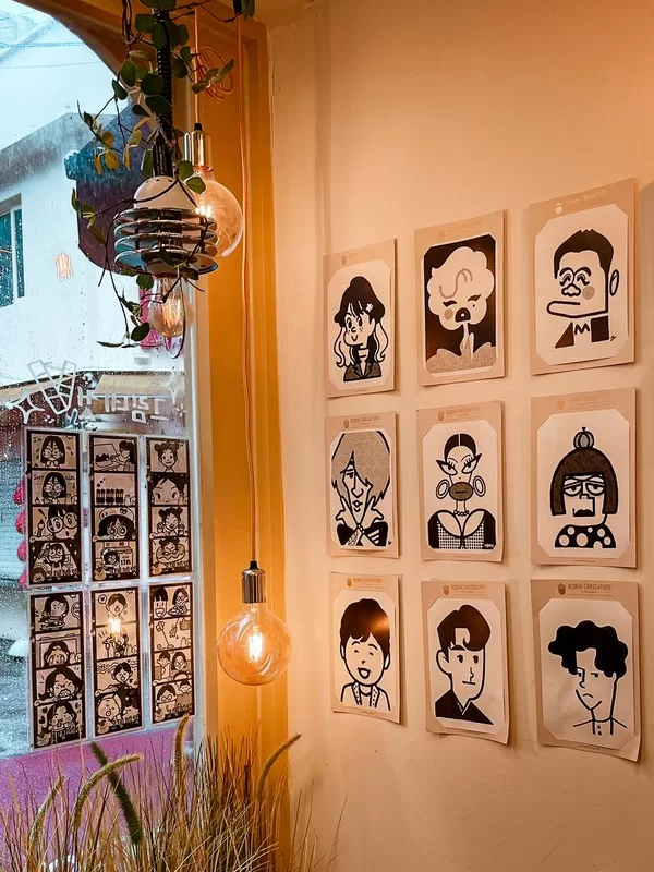 Acorn Caricature (도토리 캐리커쳐), Seoul, Korea