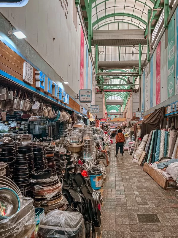 Gukje Market (국제시장), Busan, Korea