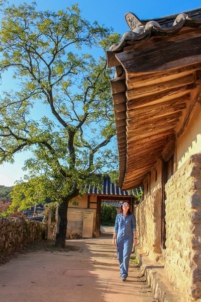 Seongju, Korea: Hangae Folk Village: Hallie Bradley