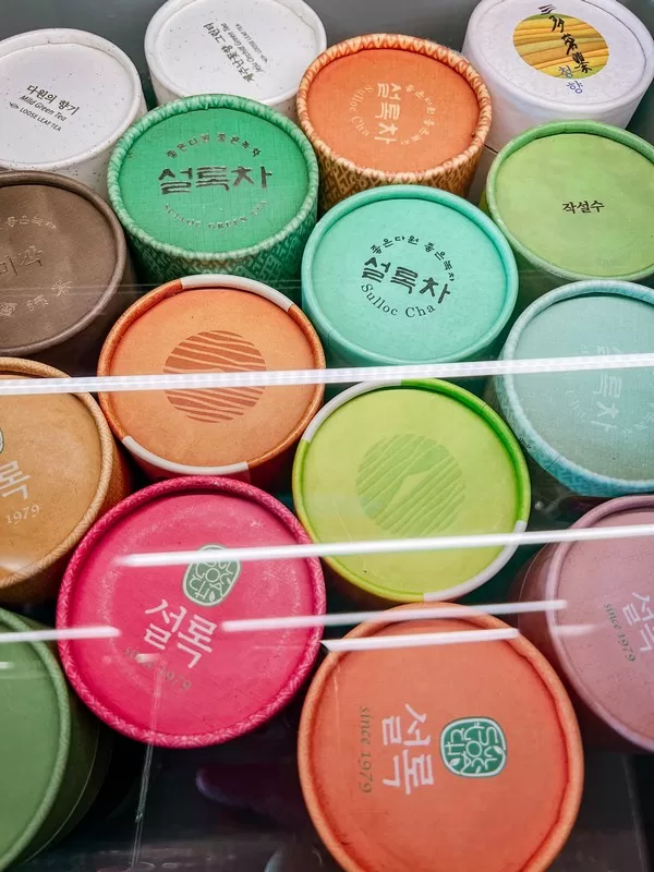 OSULLOC green tea; Korean green tea