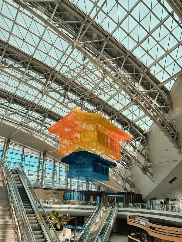Incheon International Airporr; Do Ho Suh installation; Home Within Home