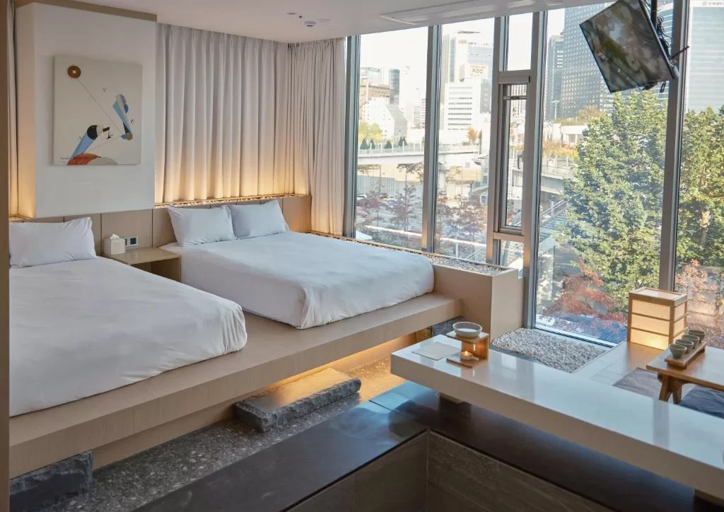 UH Suite The Seoul, Seoul Station, hotel in Seoul, Korea