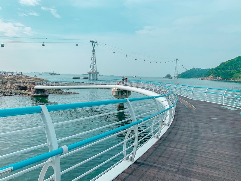 Songdo Beach, Busan, Korea: The Cloud Bridge