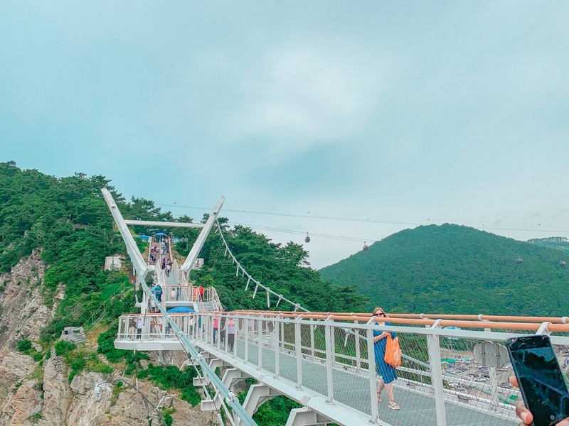 Songdo Beach, Busan, Korea: Songdo Yonggung Suspension Bridge