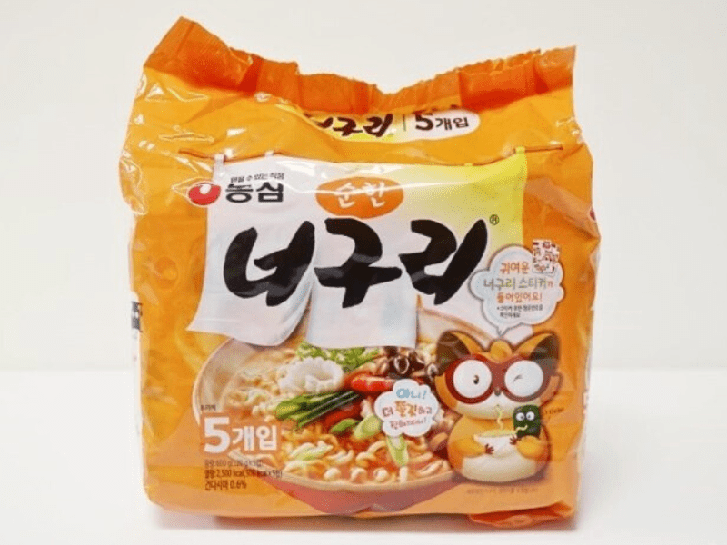 Nongshim Neoguri Spicy Seafood (Udon Noodles) (농심 너구리)