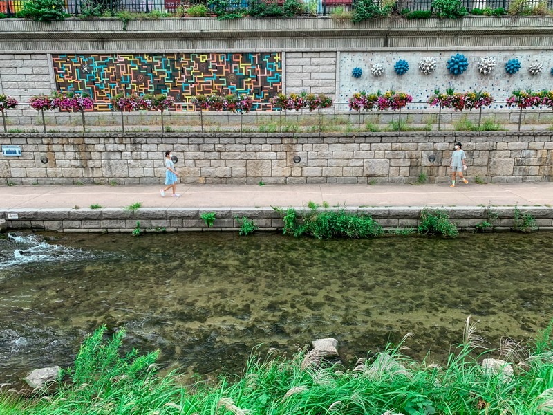 Cheonggyecheon Stream, Seoul, Korea