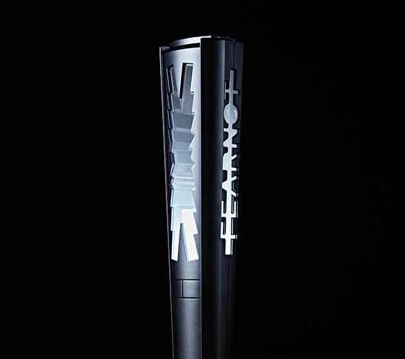 LE SSERAFIM official lightstick