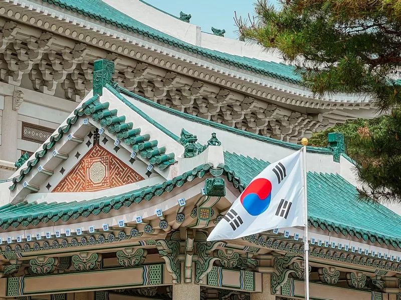 Cheongwadae (청와대), the Blue House, Seoul, Korea; the Korean flag