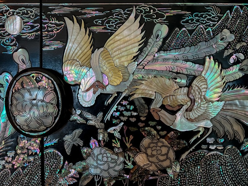 Korean mother of pearl lacquerware, najeonchilgi