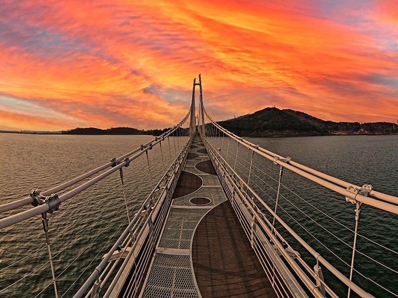 Nonsan Tapjeongho Suspension Bridge, South Korea