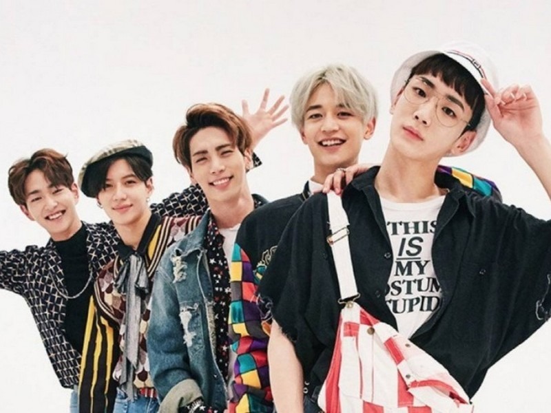 SHINee (샤이니), Top Kpop Groups