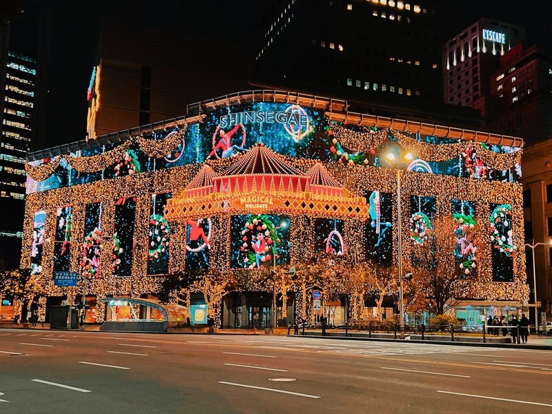 Shinsegae Department Store, Christmas in Korea, Christmas lights in Seoul