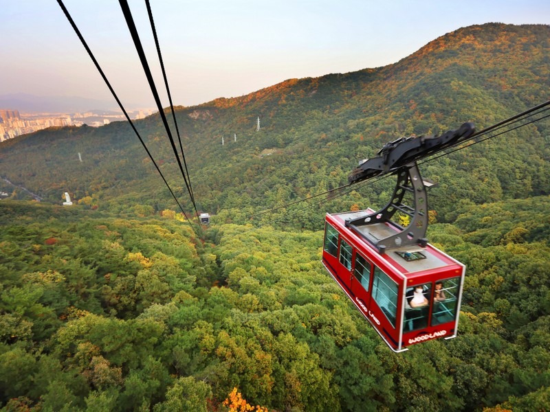 Apsan Cable Car (앞산케이블카), Daegu, Korea