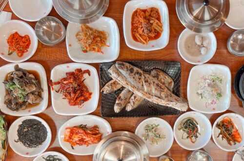 Korean food, Korean table setting