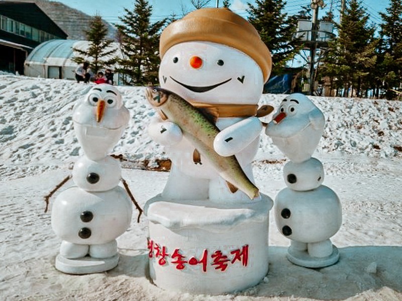 5 Reasons You Have To Experience An Ice Fishing Festival In Korea – The  Soul of Seoul