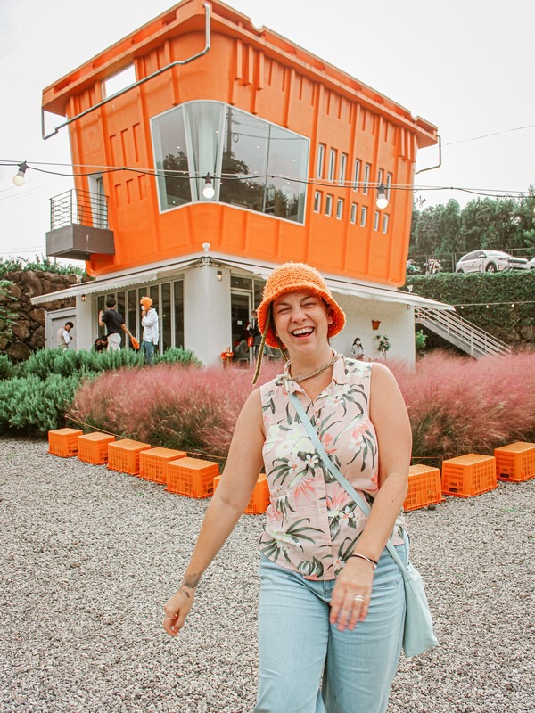 Cafe The Container (카페더콘테나), Jeju, Korea