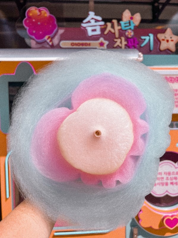 Cotton candy vending machine, Hongdae, Korea